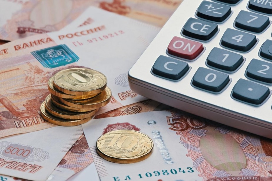 Более 200 тысяч жителей СПб и ЛО, достигших 80-летнего возраста, получают прибавку к пенсии