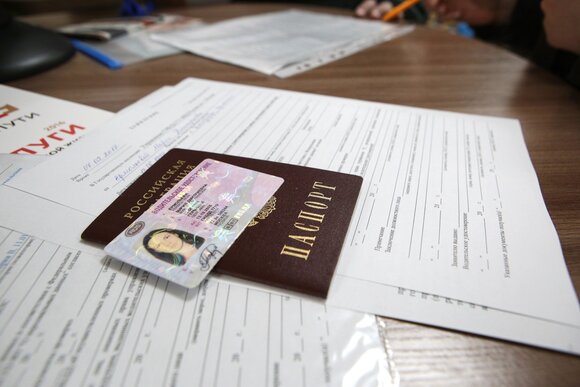 Порядок и сроки замены паспортов и водительских удостоверений в 2020 году.