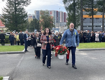 Торжественное возложение цветов в День памяти жертв блокады Ленинградаы